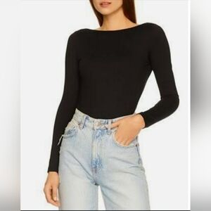 SUSANA Monaco Scoop Back Bodysuit